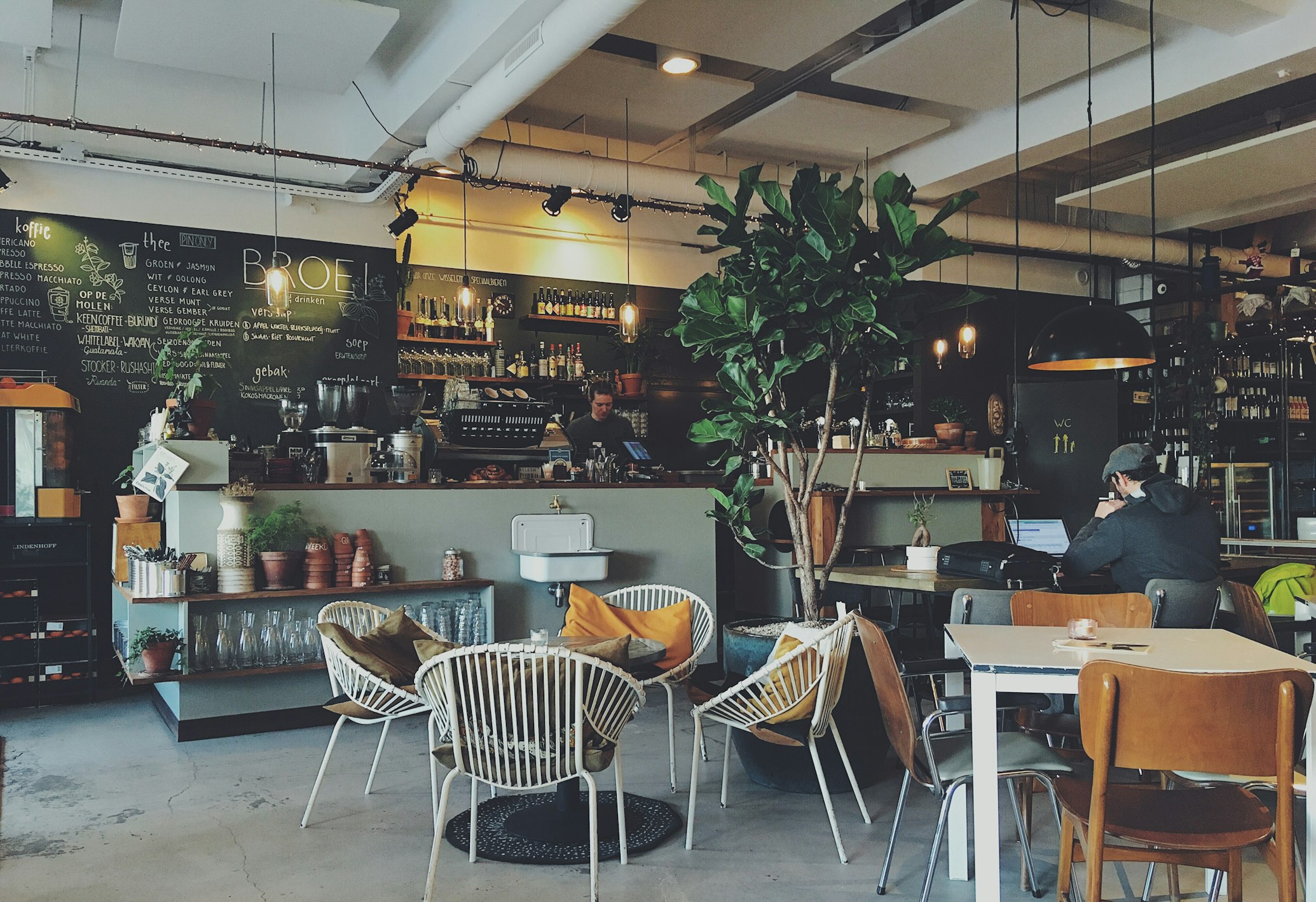 Professional restaurant kitchen with chefs working - HoReCa behavioral intelligence